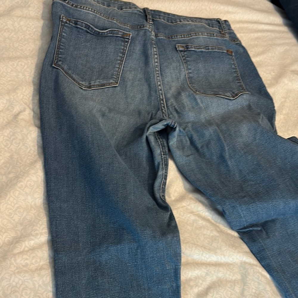 ViGoss Distressed Jean - Picture 6 of 7